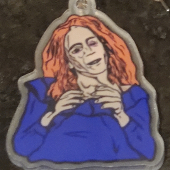 HORROR MOVIE THEMED EARRINGS. - Picture 2 of 4